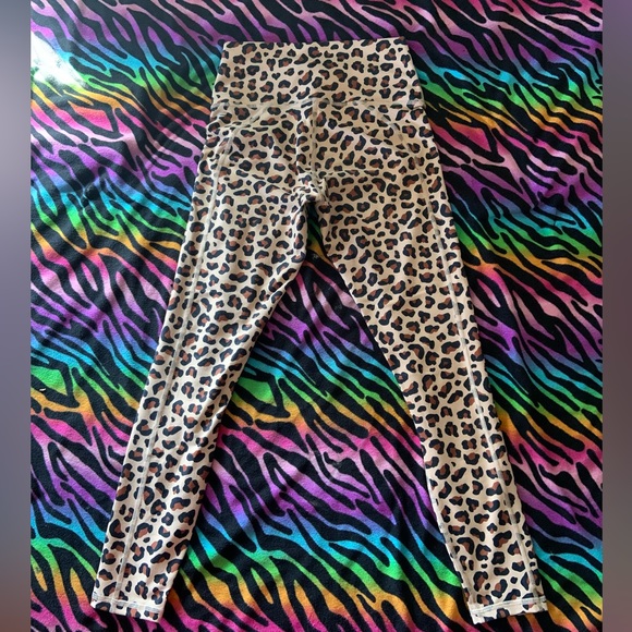 Fabletics Cheetah Print Leggings - Picture 3 of 4